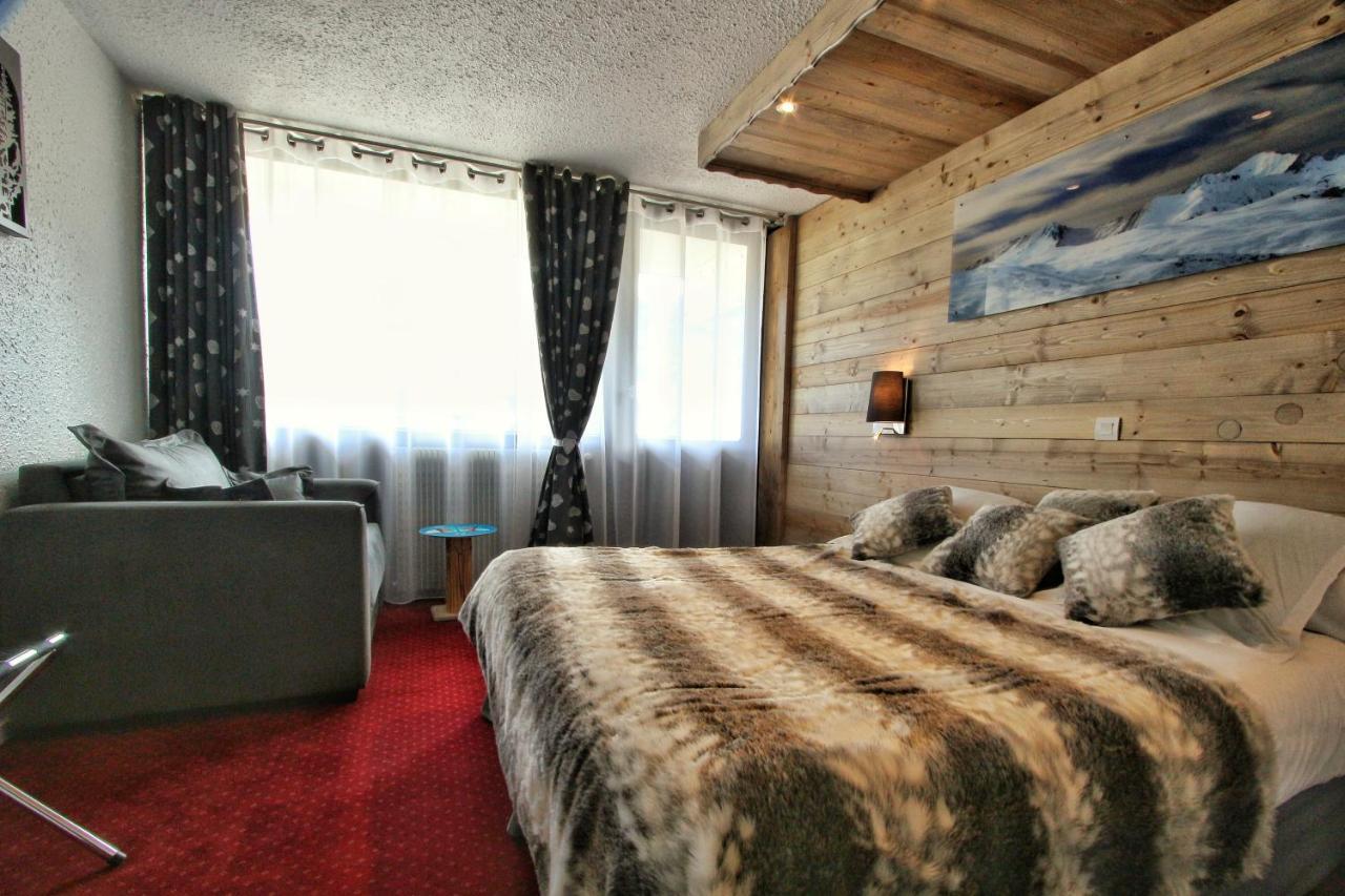 Hotel Le Pelvoux Saint-Martin-de-Belleville Εξωτερικό φωτογραφία